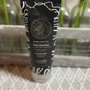 Tweakd by Nature Tribal‎ Chocolate
Cleansing Hair Treatment. 3 fl oz. Sealed.